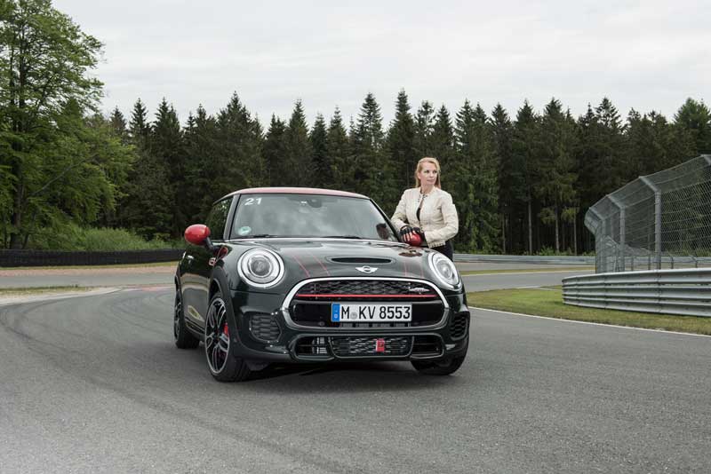 MINIThrills MINI Cooper S JCW